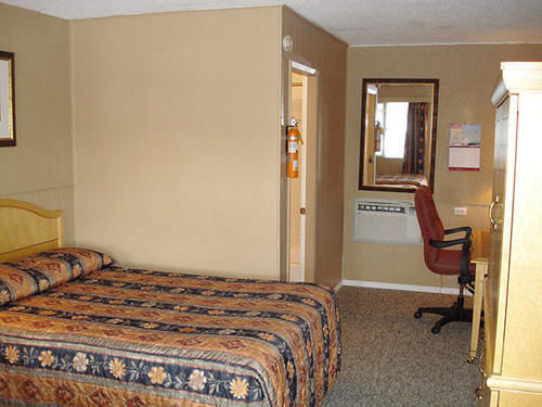 Bulkley Valley Motel New Hazelton Eksteriør billede